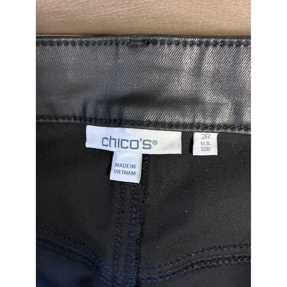Chicos Faux Leather Wide Leg Pants Black Size 2R US 12R Matte Coated 5-Pocket - Picture 3 of 6